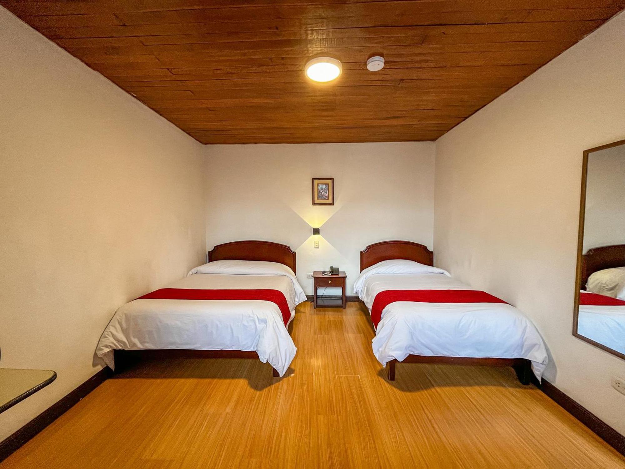 Hotel Cusco Plaza Saphi Buitenkant foto