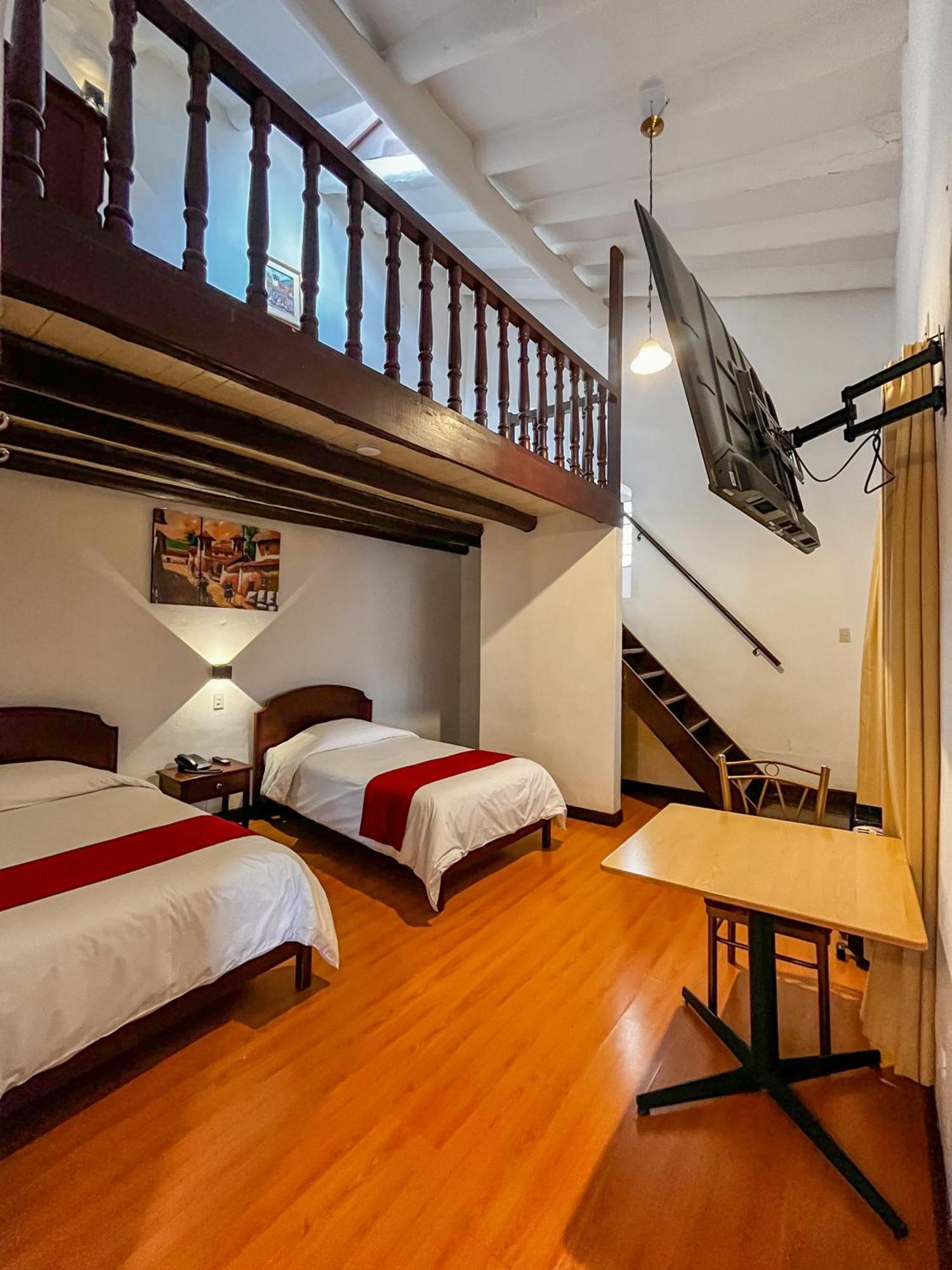 Hotel Cusco Plaza Saphi Buitenkant foto