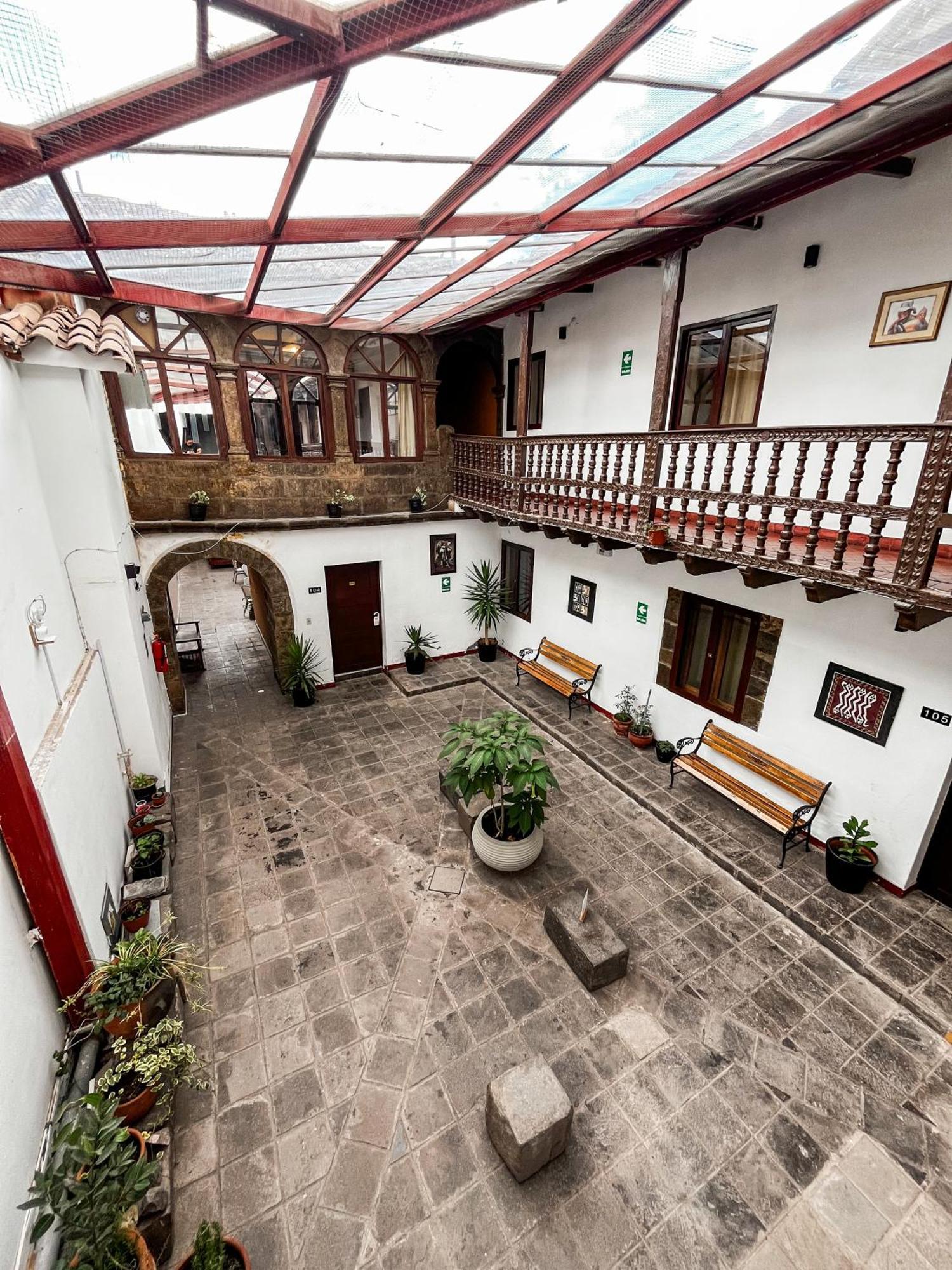 Hotel Cusco Plaza Saphi Buitenkant foto