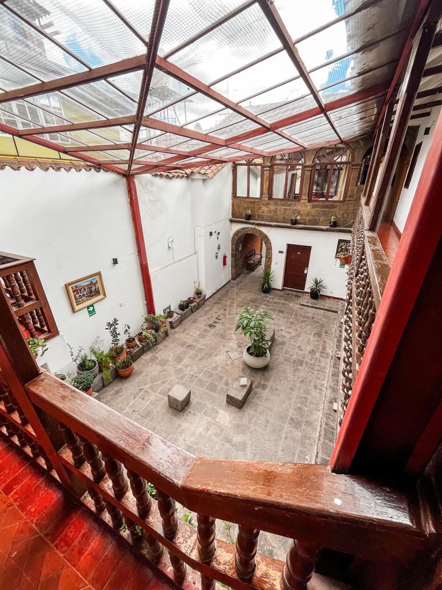Hotel Cusco Plaza Saphi Buitenkant foto